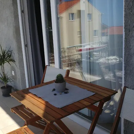 Comfortable In With Balcony Tatil Evi Cavtat